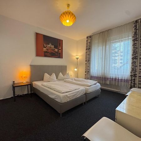 M M Central Vintage Family, Handwerker Und Monteure Apartments Берлин Екстериор снимка