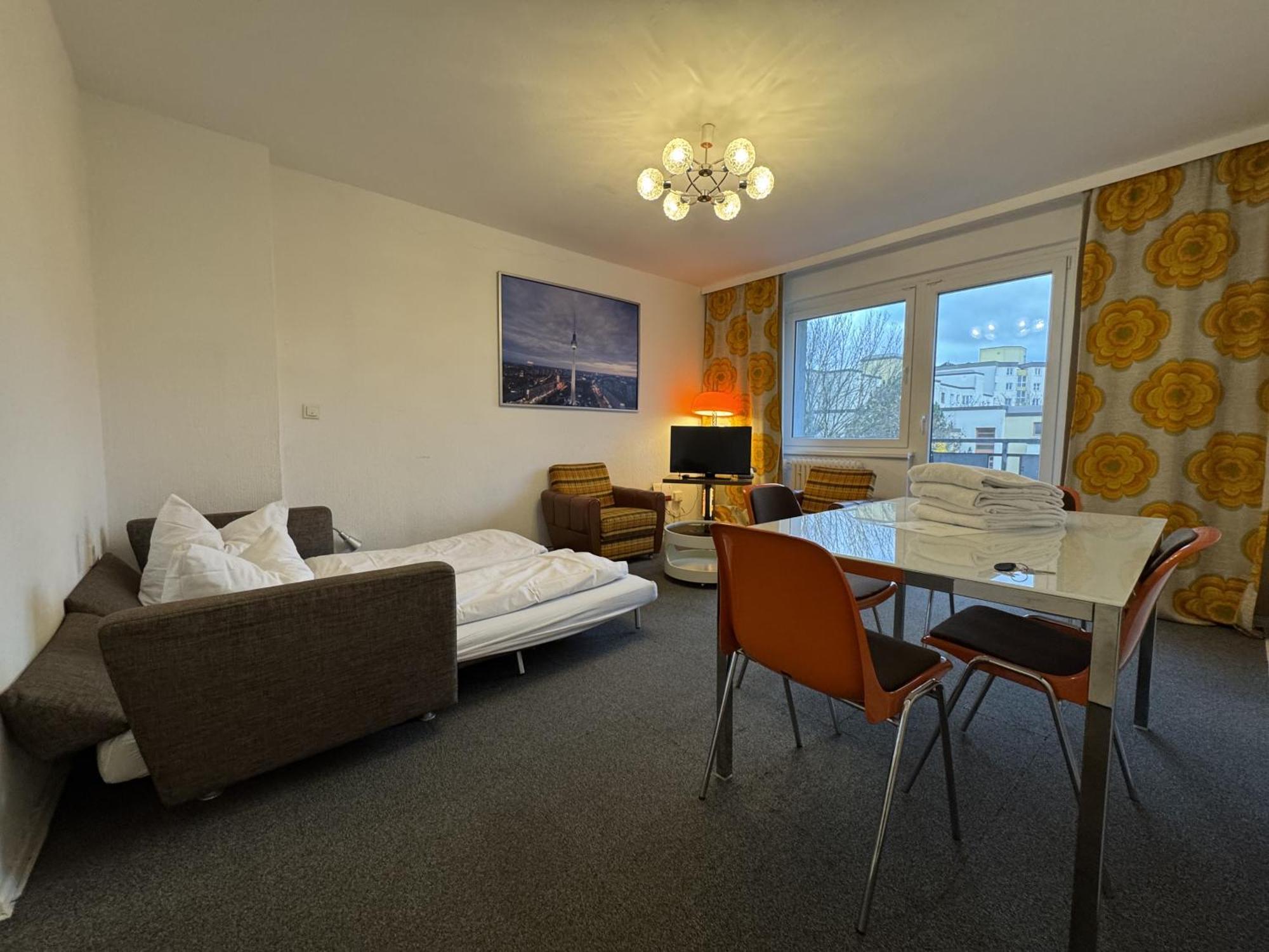 M M Central Vintage Family, Handwerker Und Monteure Apartments Берлин Екстериор снимка