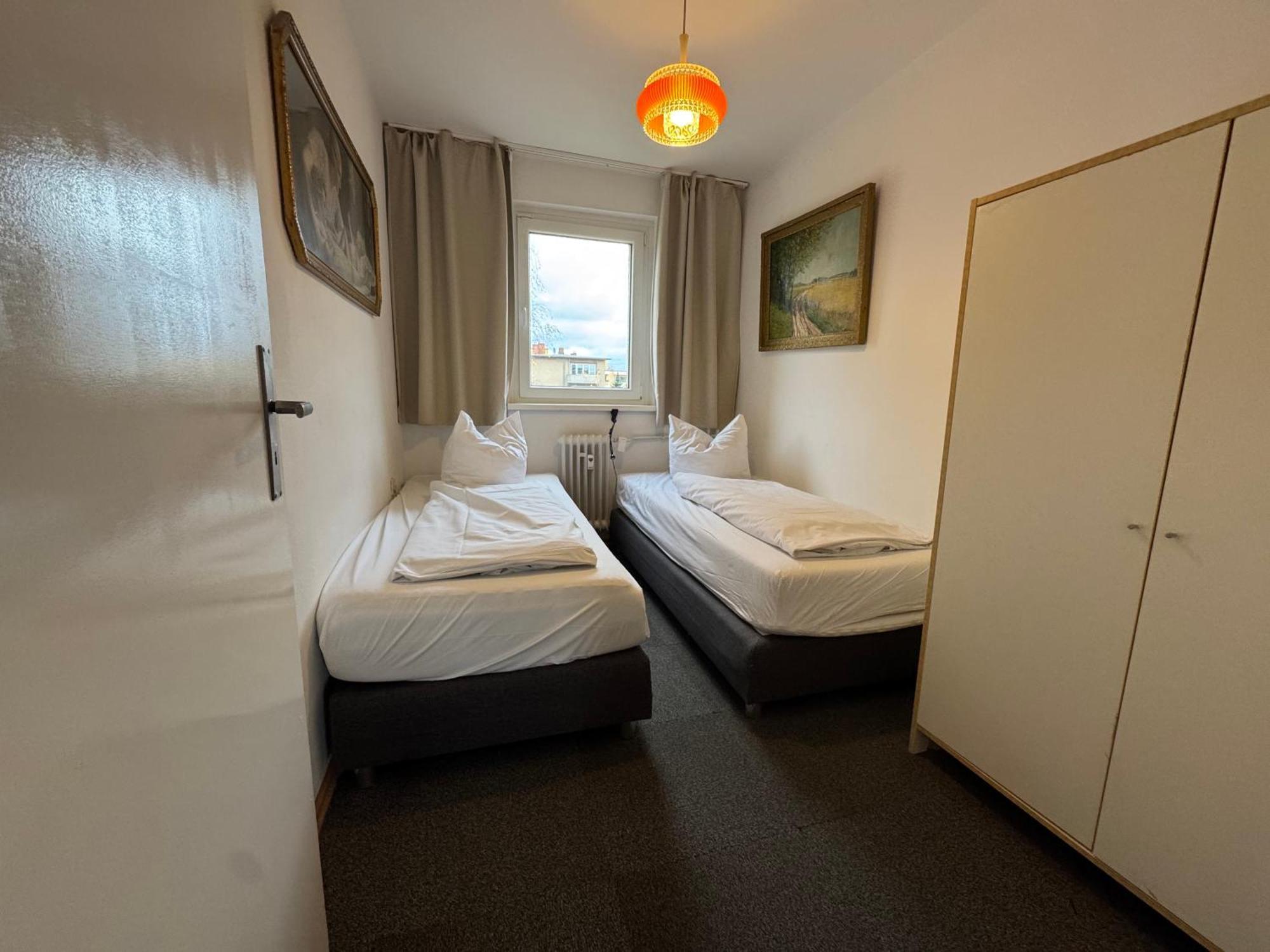 M M Central Vintage Family, Handwerker Und Monteure Apartments Берлин Екстериор снимка